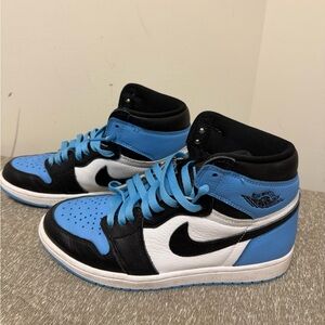 Nike Kids Sneakers - Black, Blue, and White